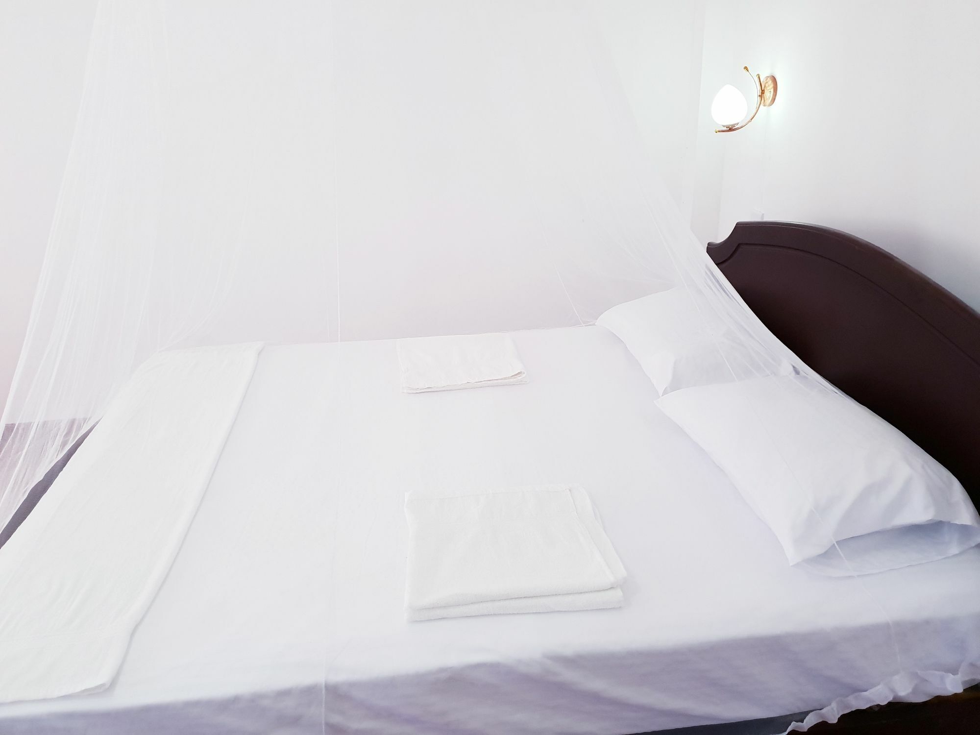 Bed and Breakfast Adannz Элла Экстерьер фото